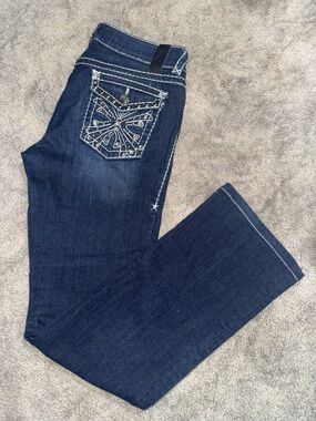 Dark Blue Embroidered Pocket Women’s Jeans